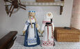 Museum of traditional culture in Braslav, Льняные куклы в лавке сувениров 