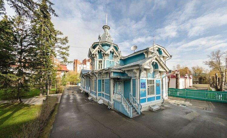 Золотой квадрат деревянных домов Томска