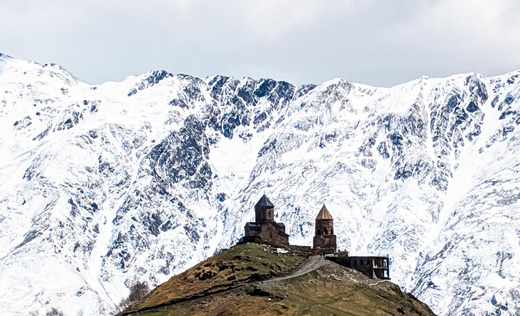 Казбек, гора с характером!