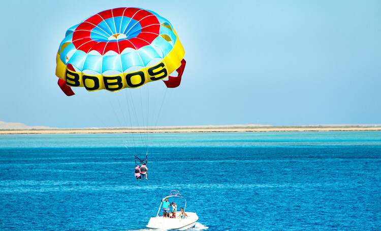 Parasailing in Hurghada