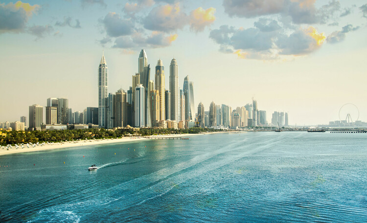 Прогулка по каналу Дубай Марина на Мега яхте Sea Master 2 45 ft