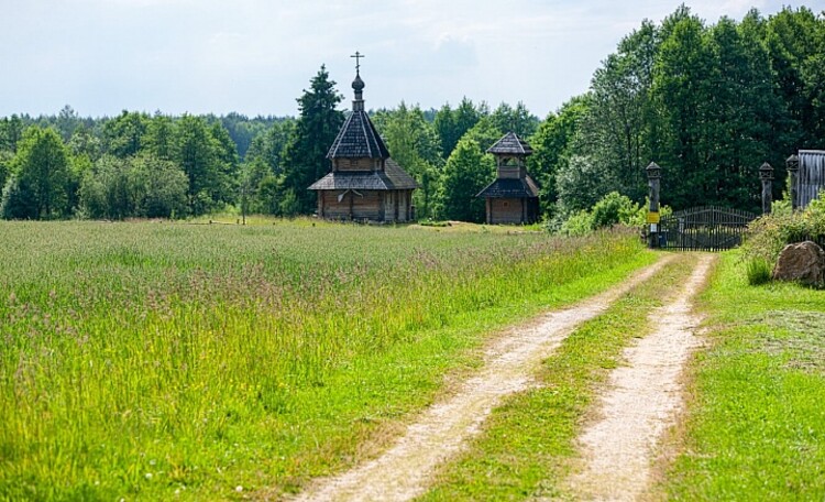 Дорога к часовне Бориса и Глеба