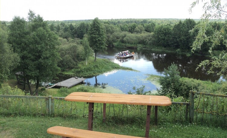  Estate "Circle of friends on the Berezina"