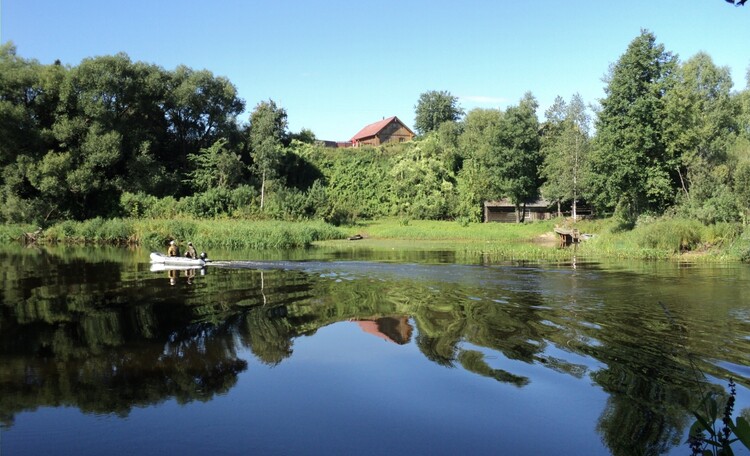  Estate "Circle of friends on the Berezina"