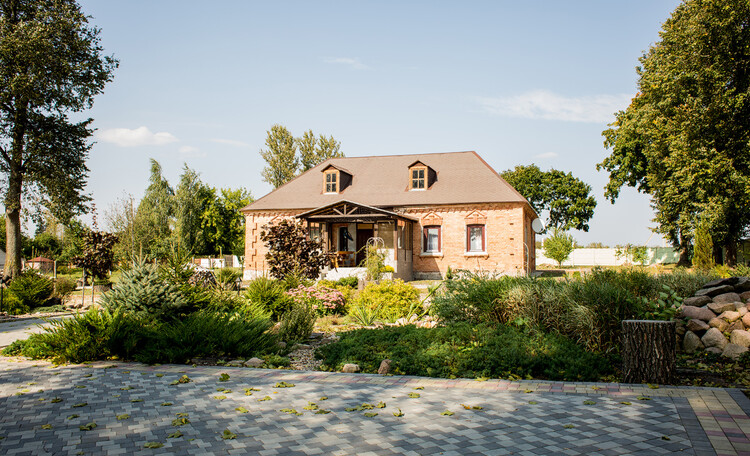 Usadba belovezhskaya guest in the forest