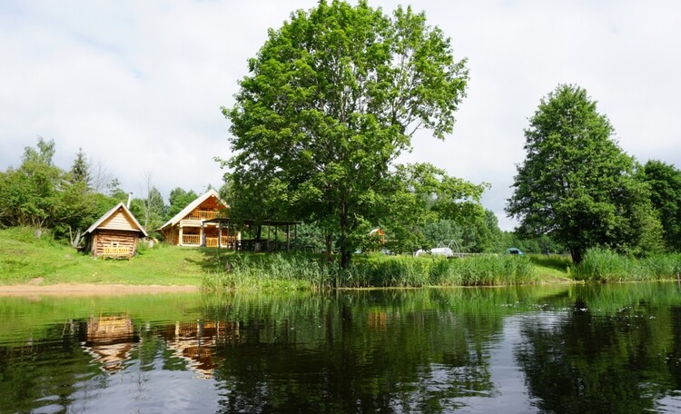 Farmhouse "Hutor Yodishki" ("Farm Edishki")